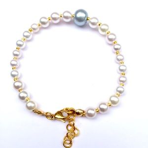 bridesmaid bracelet